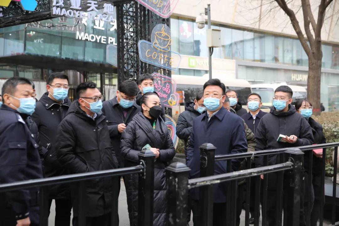 探索小巷宝藏，揭秘特色小店的最新3D技巧