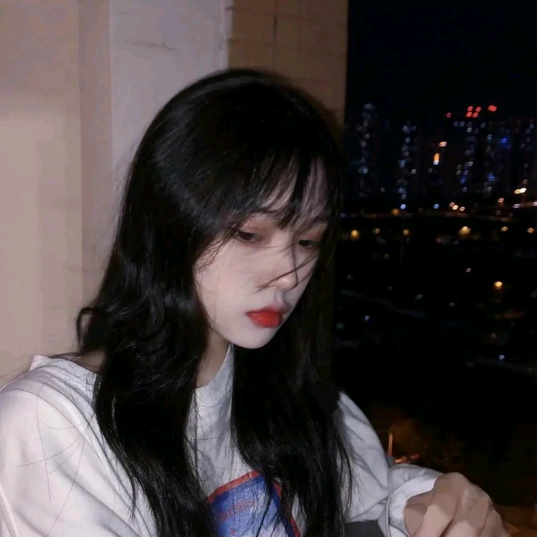 最新伤感女生网名精选，情感与风格的抉择
